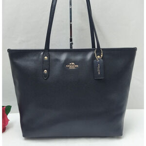 Coach Black Leather Double Handles Zipper Closure Tote Bag